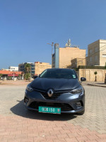 voitures-renault-clio-5-2022-alger-centre-algerie