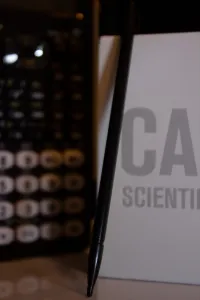 Calculatrice Scientifique NEWYES 911-MS