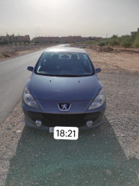 voitures-peugeot-307-2007-hdi-20-la-90-msila-algerie