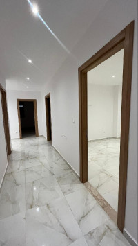 appartement-vente-f4-alger-el-achour-algerie