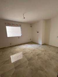 appartement-vente-f4-alger-el-achour-algerie