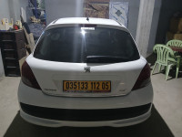 voitures-peugeot-207-2012-batna-algerie