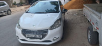 voitures-peugeot-208-2013-allure-algerie