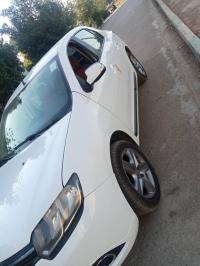 سيارات-renault-symbol-2016-extreme-وادي-حربيل-المدية-الجزائر