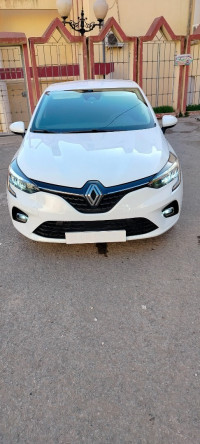 voitures-renault-clio-5-2021-business-medea-algerie