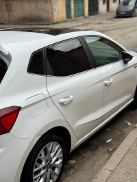 voitures-seat-ibiza-2018-high-facelift-mohammadia-alger-algerie