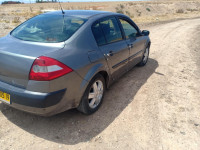 voitures-renault-megane-2-classique-2005-14-16v-setif-algerie