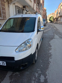 voitures-peugeot-partner-2014-b9-el-khroub-constantine-algerie