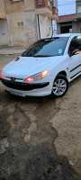 voitures-peugeot-206-2002-ait-yahia-tizi-ouzou-algerie