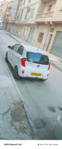 voitures-kia-picanto-2014-batna-algerie