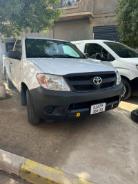 voitures-toyota-hilux-2006-el-amria-ain-temouchent-algerie