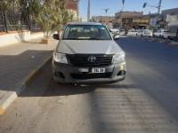 voitures-toyota-hilux-2014-legend-dc-4x2-el-oued-algerie