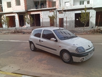 voitures-renault-clio-2-2001-expression-bir-ghbalou-bouira-algerie