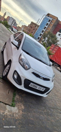 voitures-kia-picanto-2013-funny-oran-algerie