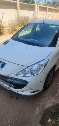 سيارات-peugeot-206-plus-2012-موزاية-البليدة-الجزائر