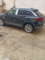 voitures-volkswagen-touran-cross-2019-annaba-algerie