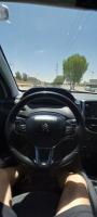 voitures-peugeot-208-2016-allure-facelift-saida-algerie