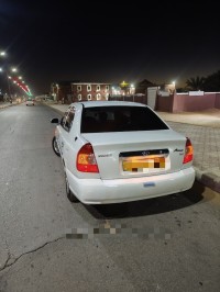سيارات-hyundai-accent-2014-gls-بني-صاف-عين-تيموشنت-الجزائر