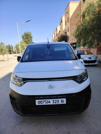 السيارات-النفعية-fiat-doblo-van-2023-بوغزول-المدية-الجزائر