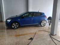 voitures-renault-clio-5-2023-rs-line-beni-mered-blida-algerie