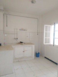 appartement-vente-f3-alger-souidania-algerie