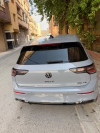 سيارات-volkswagen-golf-8-2026-r-line-البويرة-الجزائر