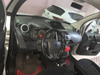 voitures-renault-kangoo-2015-confort-utilitaire-bachdjerrah-alger-algerie