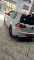 moyenne-berline-volkswagen-golf-7-2015-gtd-kit-kayeenee-4-motion-boumerdes-algerie