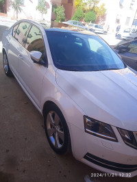 voitures-skoda-octavia-2017-style-tazoult-batna-algerie