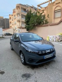 سيارات-dacia-sandero-2025-essential-شراقة-الجزائر