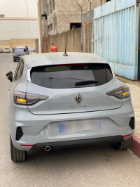 voitures-renault-clio-5-2024-evolution-blida-algerie