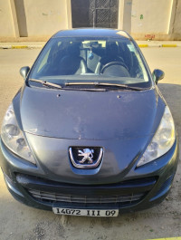 voitures-peugeot-207-2011-soumaa-blida-algerie