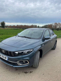 voitures-fiat-tipo-sedan-2024-life-blida-algerie