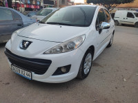 voitures-peugeot-207-2012-ain-defla-algerie