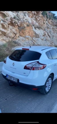 voitures-renault-megane-3-2014-limited-saoula-alger-algerie