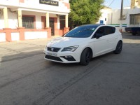 سيارات-seat-leon-2019-fr15-تيبازة-الجزائر