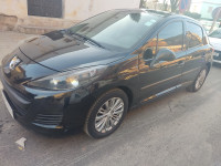 voitures-peugeot-207-2010-gdyel-oran-algerie