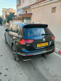 voitures-volkswagen-new-tiguan-2018-r-line-el-kseur-bejaia-algerie