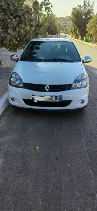 voitures-renault-clio-campus-2012-باي-sidi-lakhdaara-mostaganem-algerie