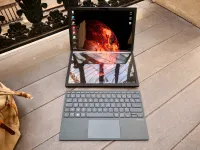ASUS ZENBOOK FOLD 17 | TACTILE REPLIABLE OLED 17.3" UHD | INTEL Evo CORE I7 1250U |16GB RAM|1TO SSD 