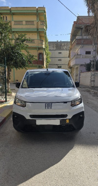 voitures-fiat-doblo-dz-2024-3-places-sedrata-souk-ahras-algerie