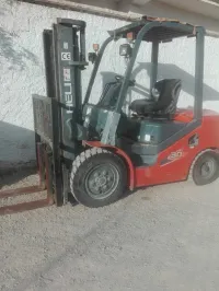 Isuzu HELI 30 2016