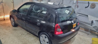 voitures-renault-clio-2-2004-les-eucalyptus-alger-algerie