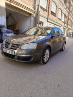 voitures-volkswagen-jetta-2010-classic-kolea-tipaza-algerie