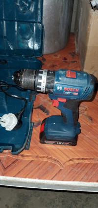 materiel-electrique-vissese-bosch-18v-bruchless-setif-algerie