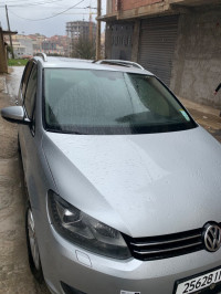 voitures-volkswagen-touran-2011-medea-algerie