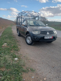 voitures-mitsubishi-l200-2012-ait-laziz-bouira-algerie