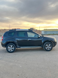 voitures-dacia-duster-2015-aflou-laghouat-algerie