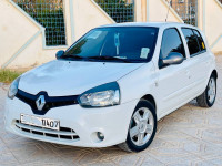 voitures-renault-clio-campus-2014-biskra-algerie