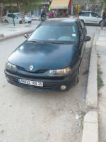 berline-renault-laguna-1-2000-el-haria-constantine-algerie